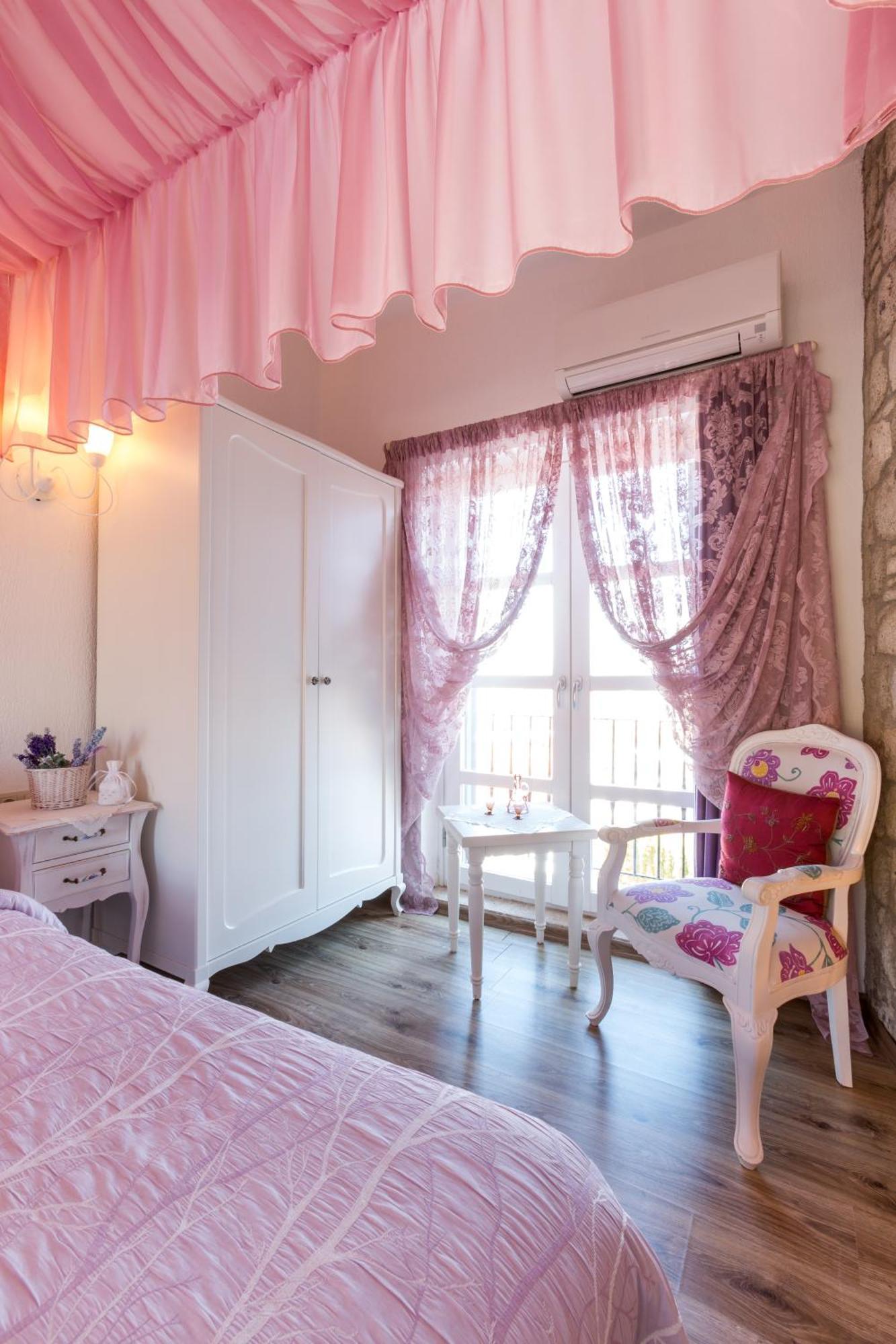 Chigdem Hotel-Special Category 알라카티 객실 사진